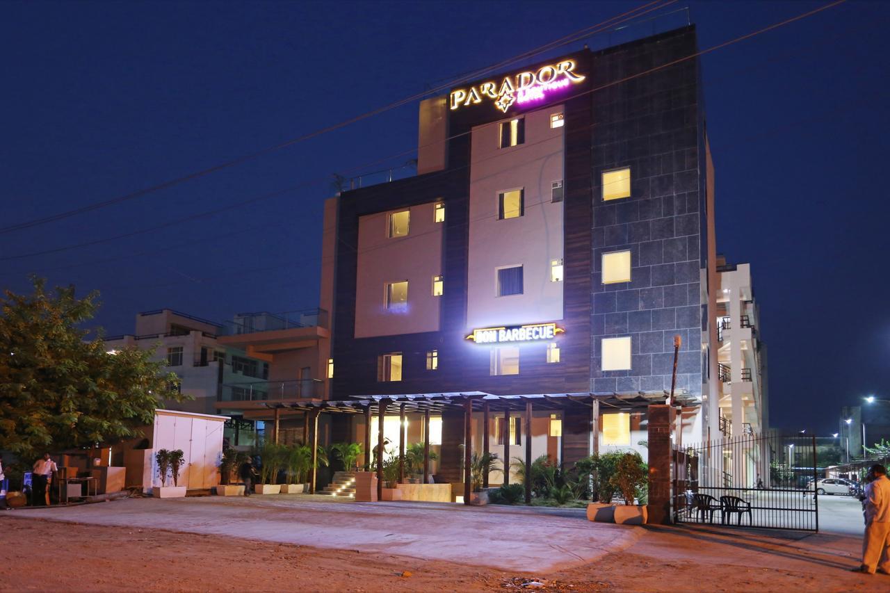 Hotel Parador Agra Kültér fotó